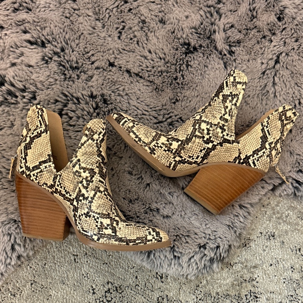 Abound Snakeskin Ankle Booties